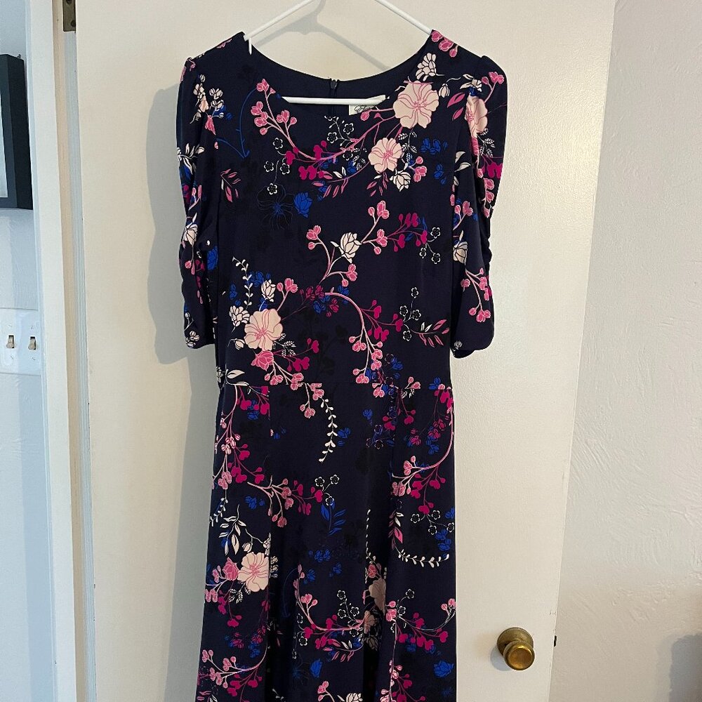 Eliza J Navy Floral Belted Knee length Short sleeve Dress Size 12